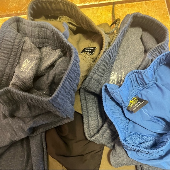 Boys Sz. L Athletic Pants Bundle (4 pair total) - Picture 9 of 12